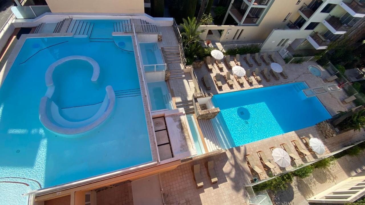 Penthouse vue mer et jacuzzi privé Antibes Exterior foto